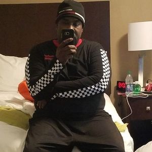 Meet your Posher, Wayne